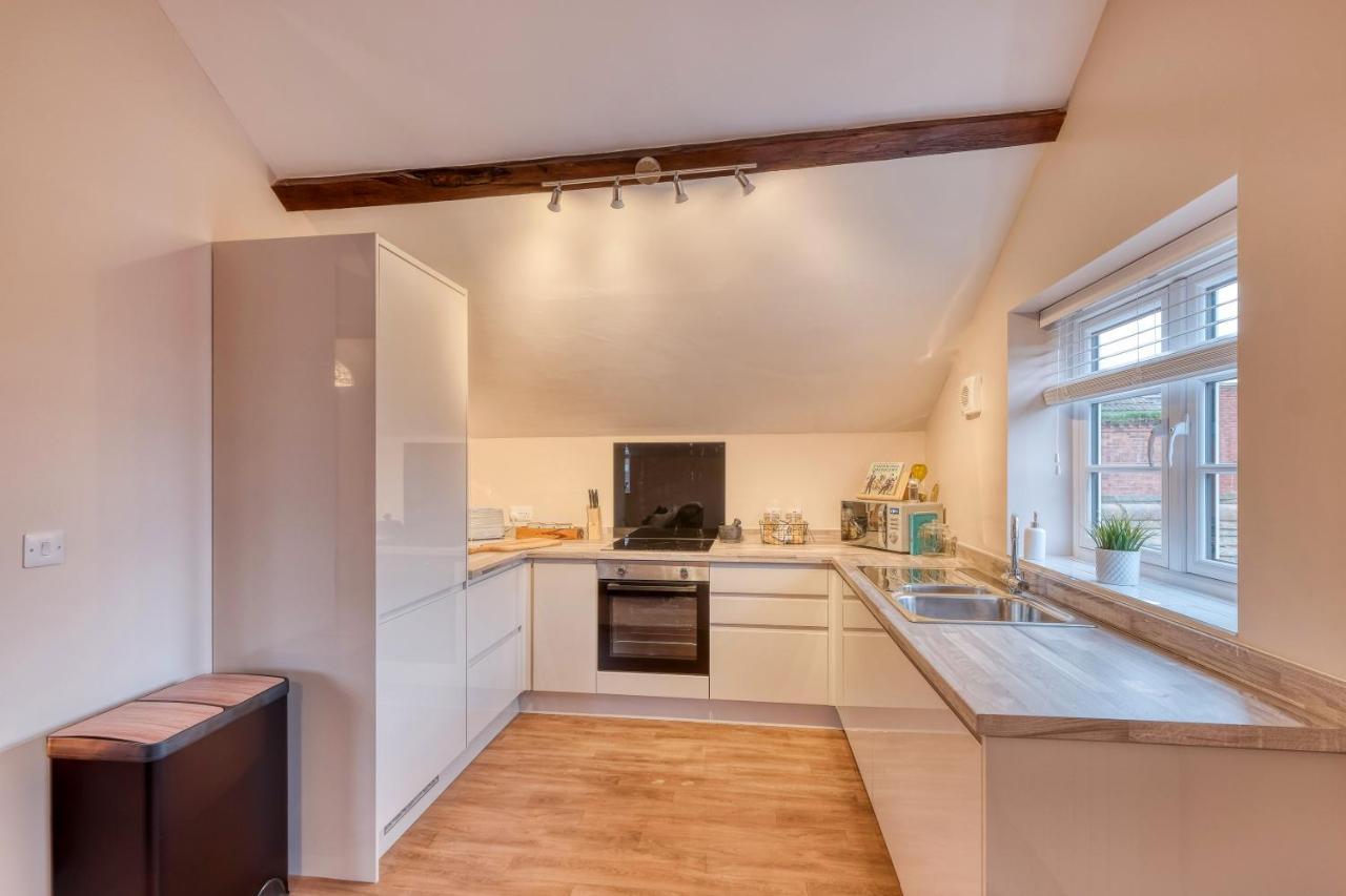 The Station Loft City Centre 1-Bed Apartment วุร์สเตอร์ ภายนอก รูปภาพ